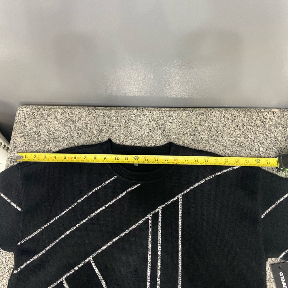 NWT KARL Lagerfeld Black/White Womens Long Sleeve Sweater SzL   Abstract Lines - Picture 16 of 17